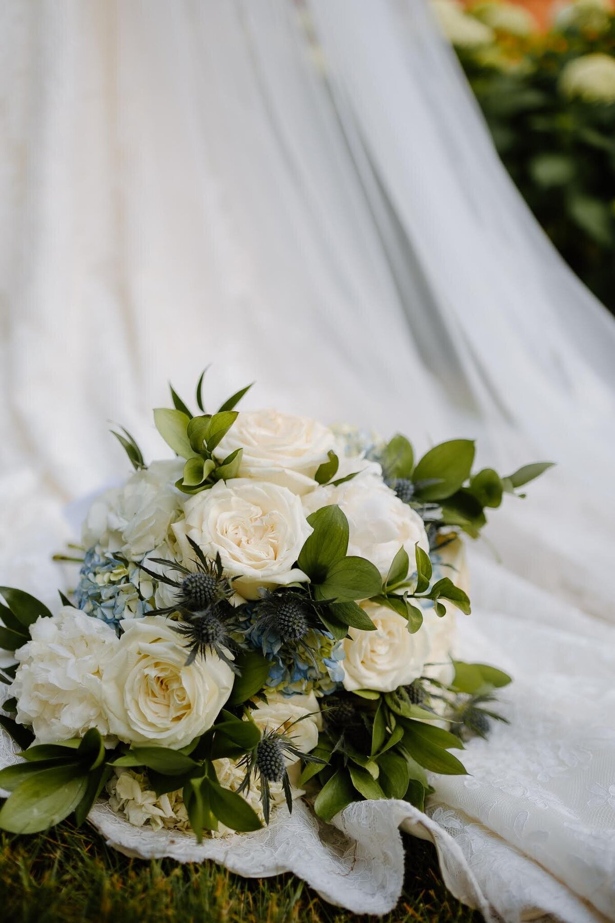 Nichole-Babiez-Photography-Dunham-woods-Geneva-Illinois-Wedding-luxury-editorial-timeless-modern-candid-bride-inspiration-chicago-photographer--114