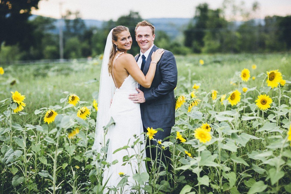 Victoria + Charlie Lions Rock Farm - 12 - 114-975x650