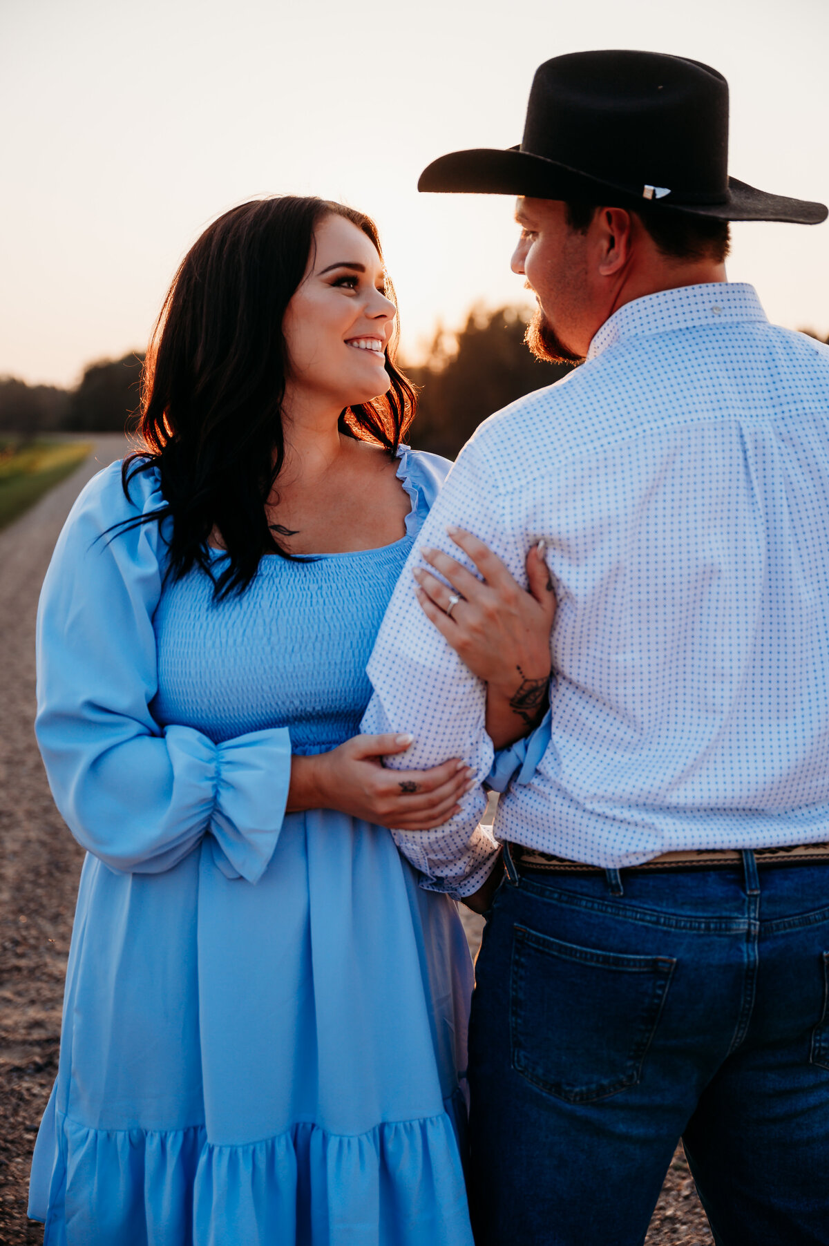 golden hour engagement photography session with counry couple in Edmonton, Alberta