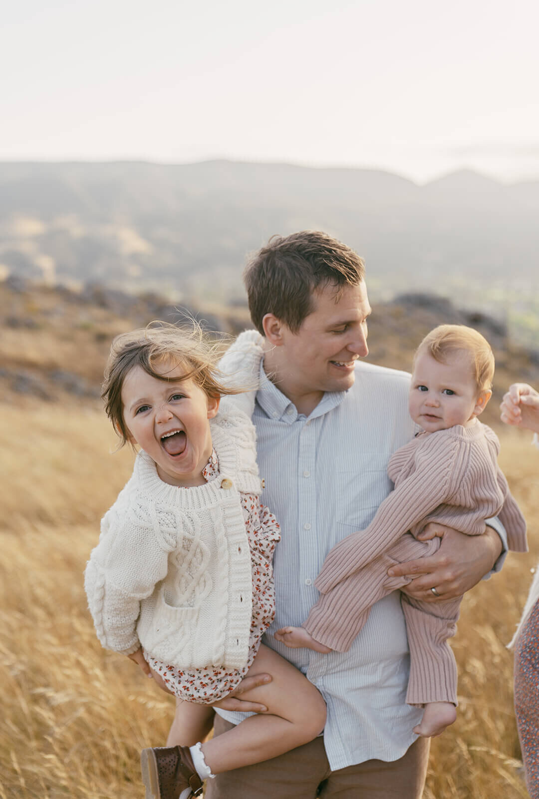 Countryside lifestyle family photos in San Luis Obispo by Photography by Samantha Anne