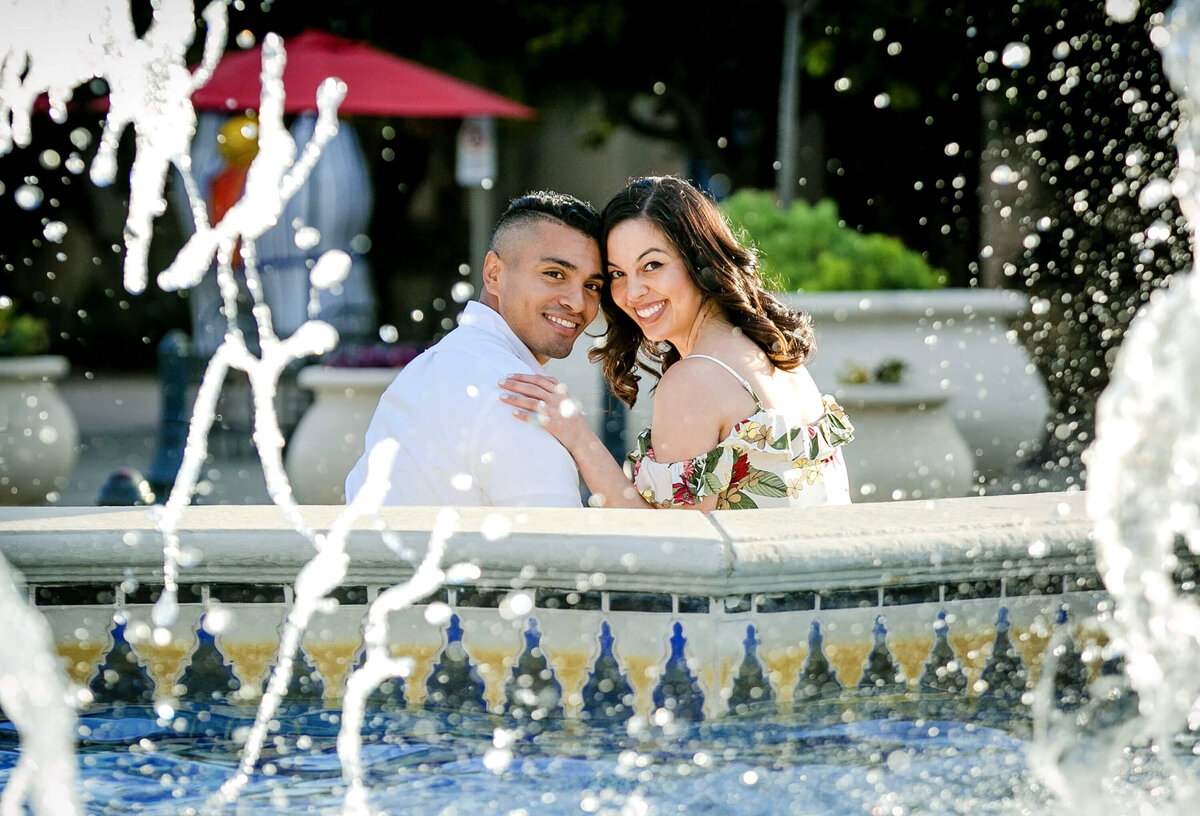 balboa-park-engagement-photo-couple-by-fountain-san-diego-wedding-photographer