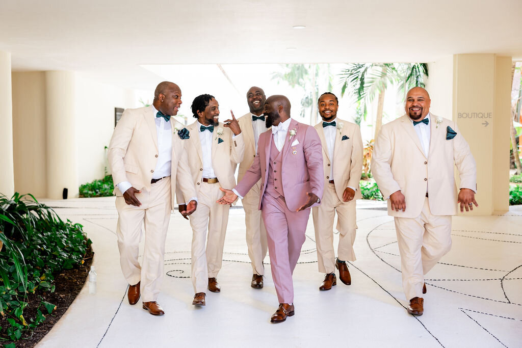 grand-velas-groom-getting-ready-2