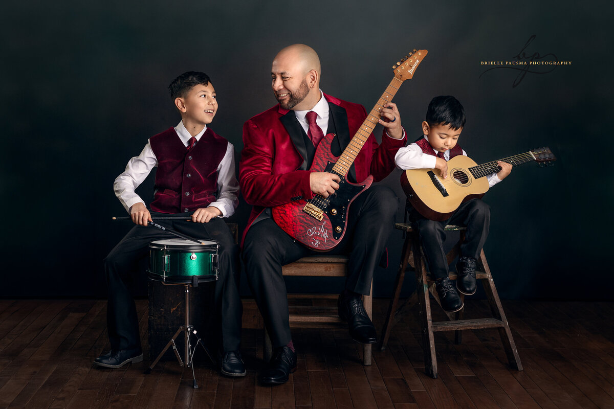 dad and sons band photographed by brielle pausma photography in chicagoland area