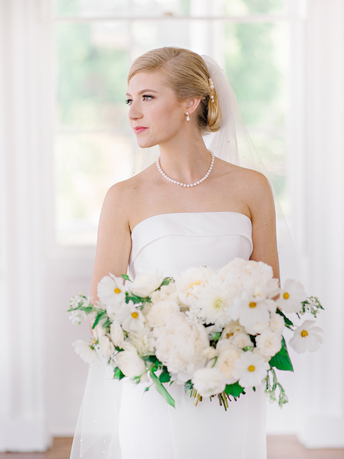 Spring Charleston Wedding Photo Ideas at The Gadsden House-2