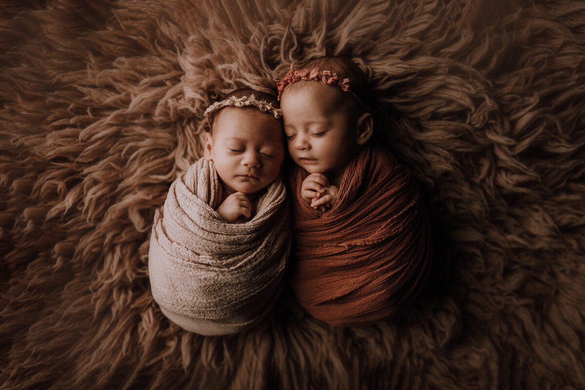 Paris-Newborn-Photographer-10