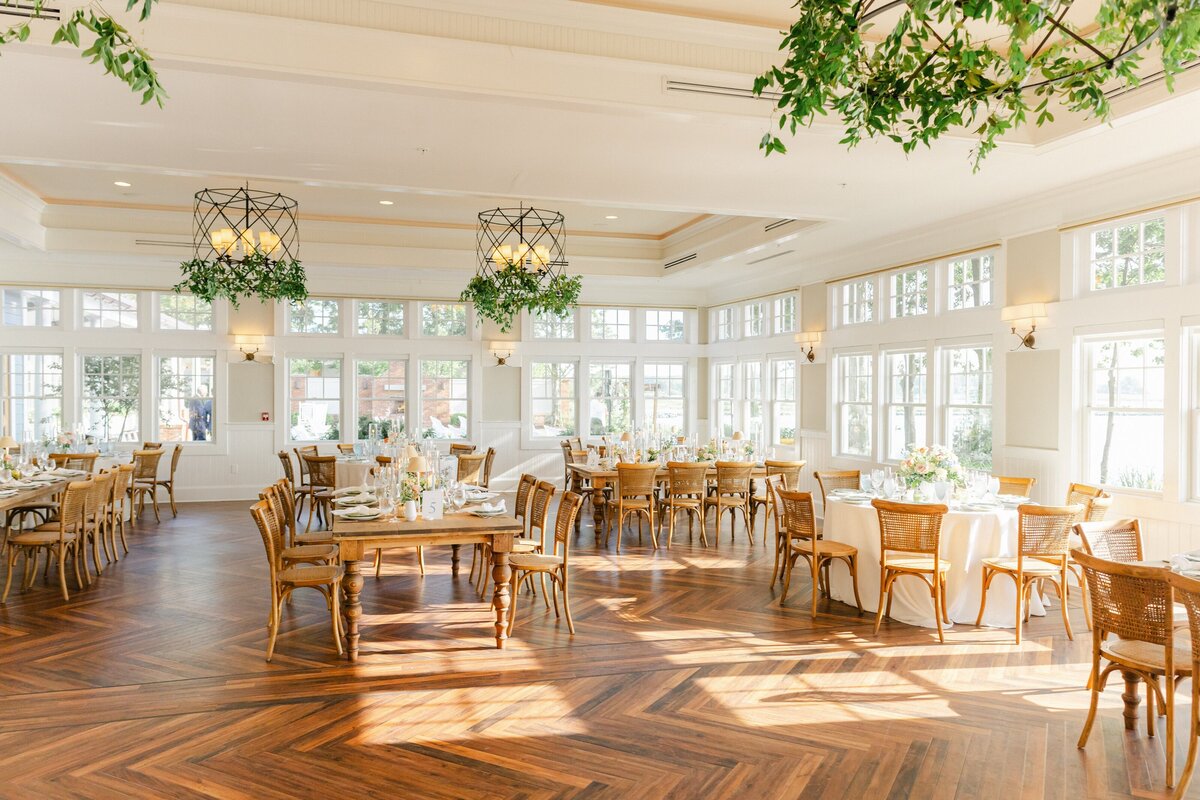 Chesapeake Bay Beach Club Wedding Photographer_0159