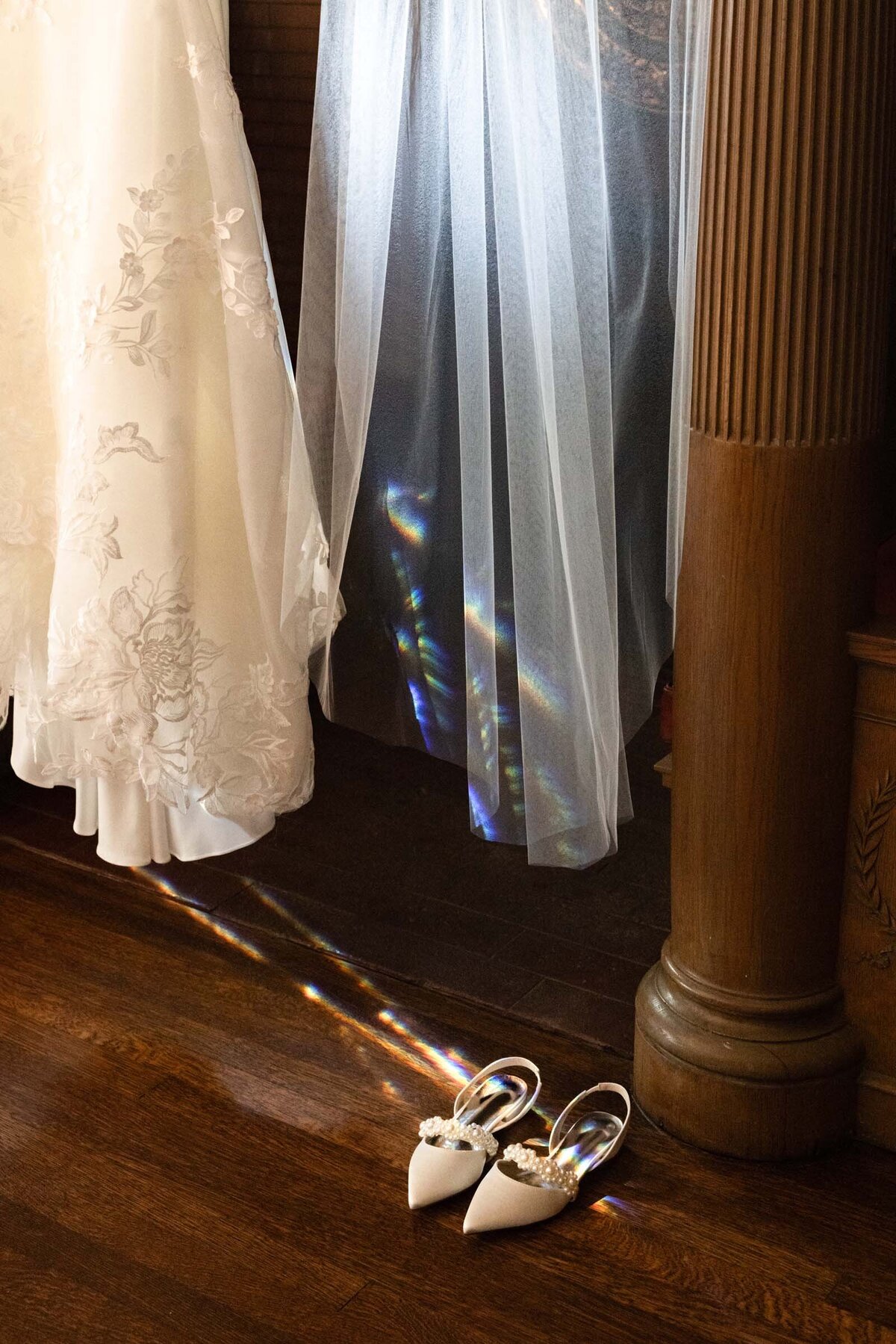 prism-wedding-gown-shoes-details