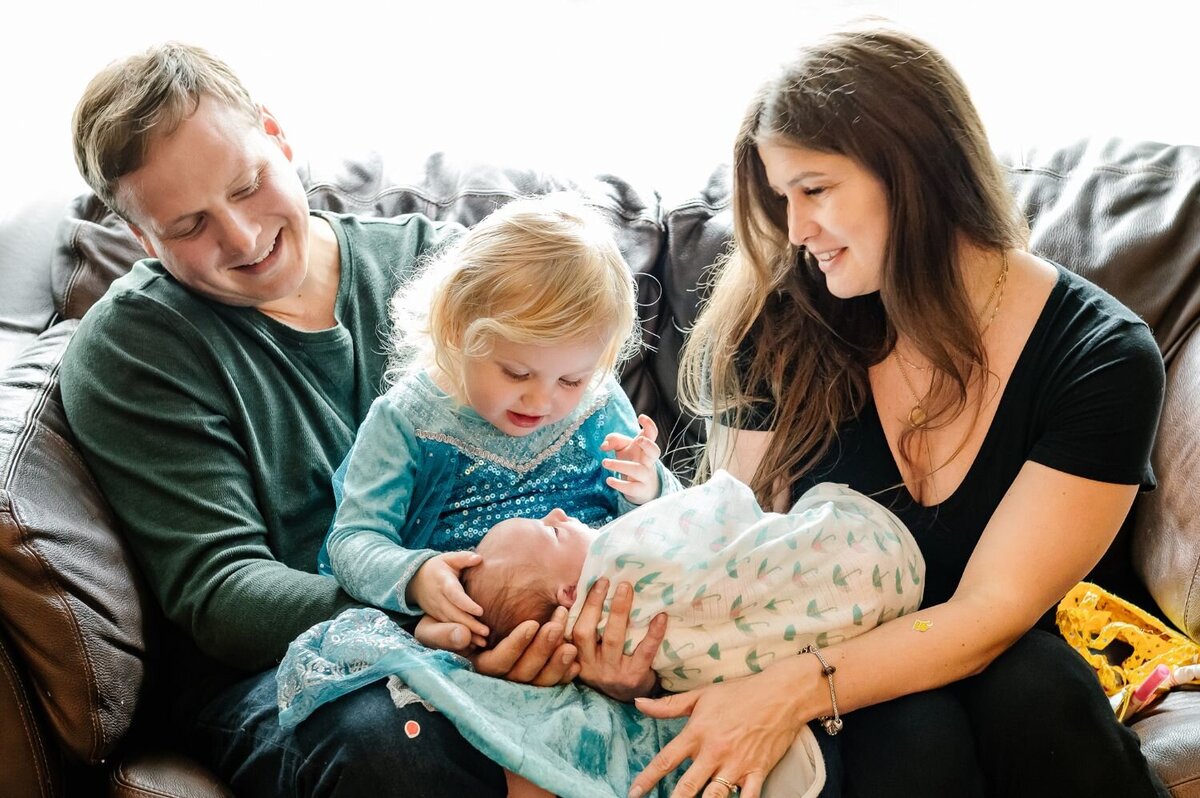 Vancouver_Newborn_Photographer-37