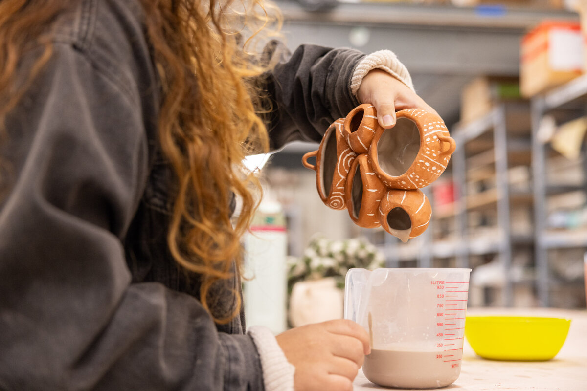 ct-brand-photographer-potter-glazing