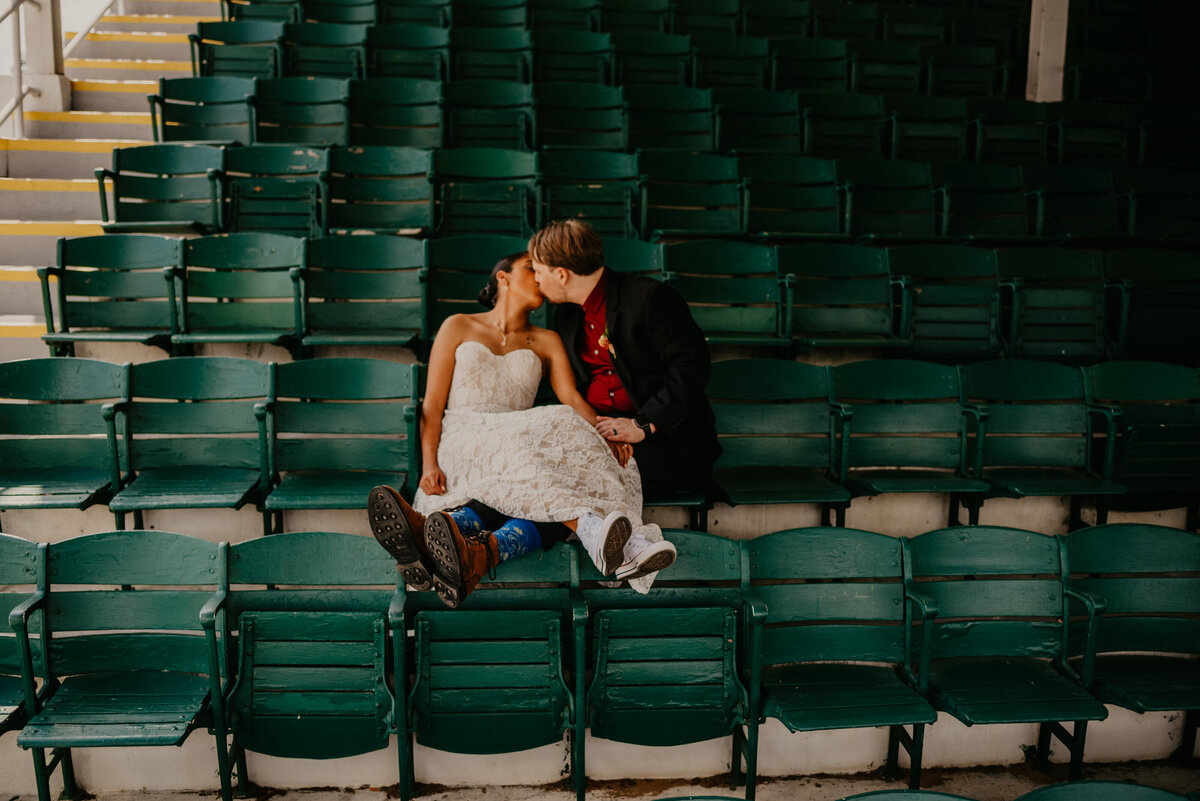 mariah-lacy-photo-st-pete-shuffleboard-elopement-chantilly-planners-34