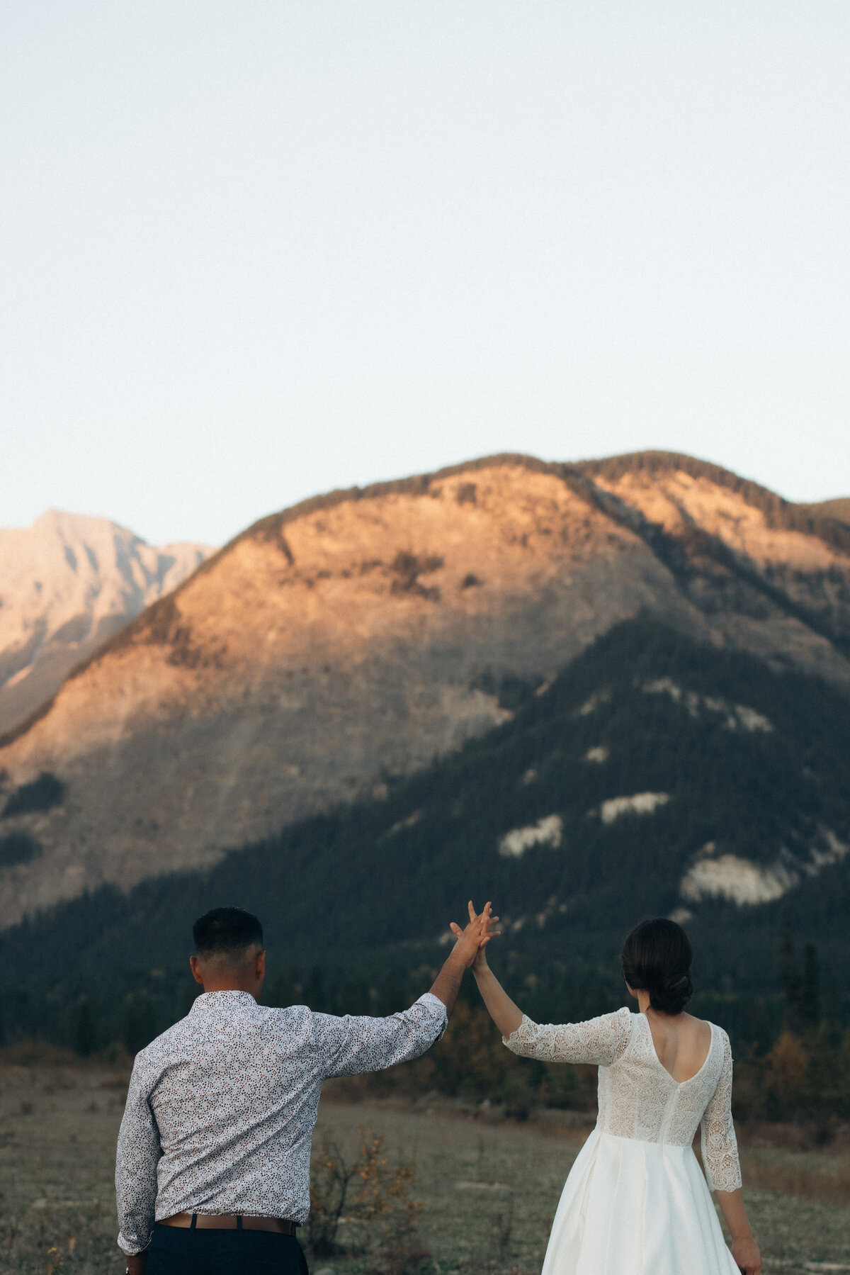 vpc-golden-bc-intimate-wedding-104