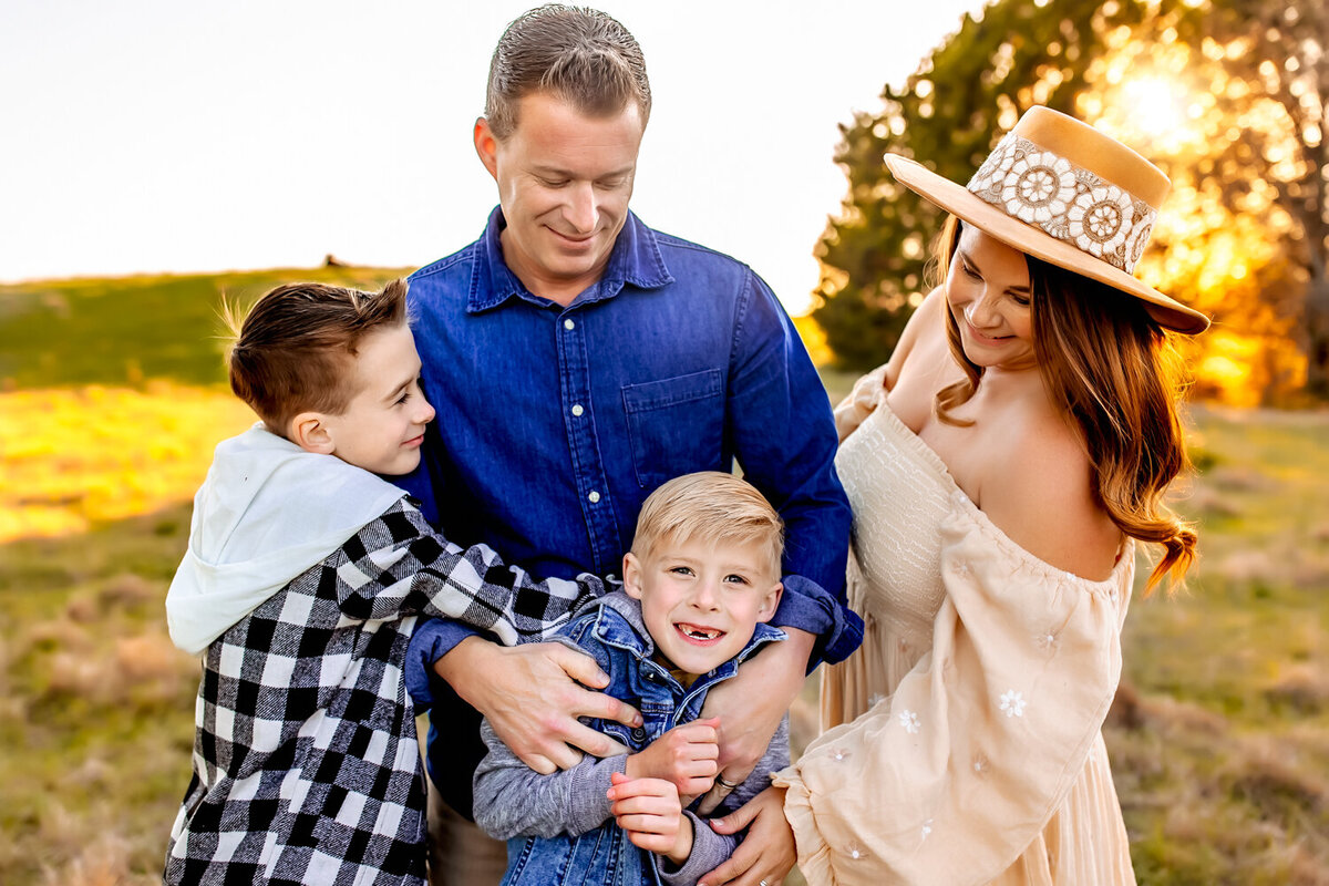 Family session at Arbor Hills in Plano | Burleson Family and Newborn Photographer