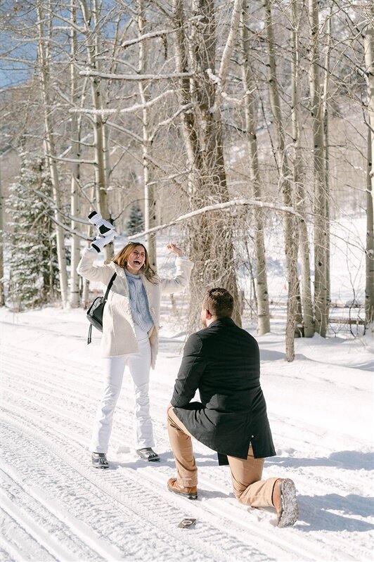 meagan-zach-aspen-proposal-by-jacie-marguerite-photographer-211218-14