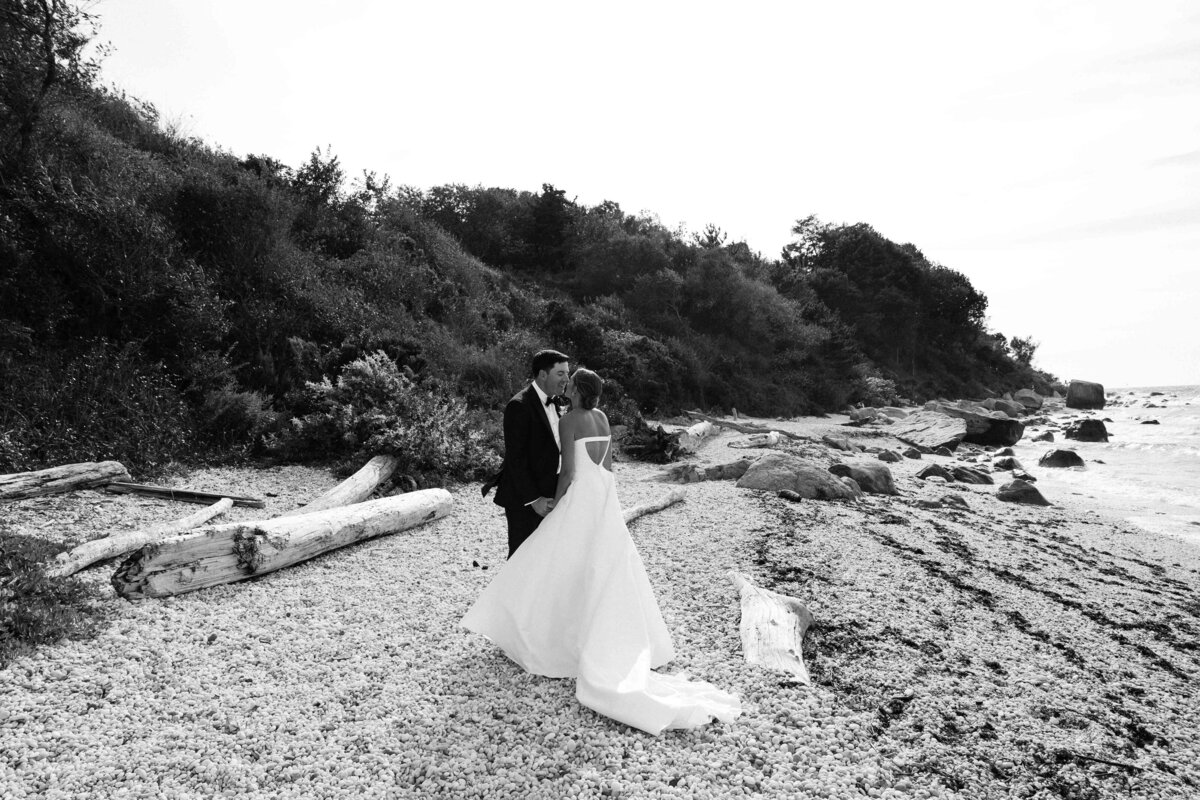 kontakosta-winery-long-island-wedding-photographer-218