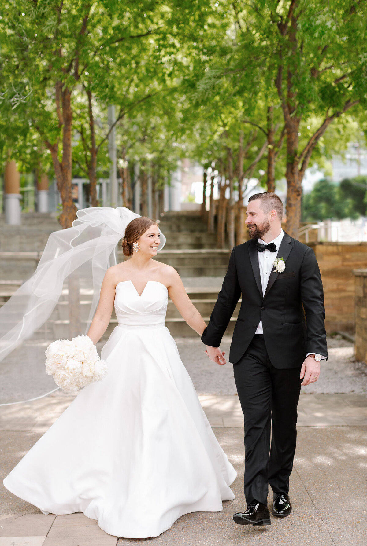 best blue hydrangea wedding_Fete Nashville_Kristyn Hogan28