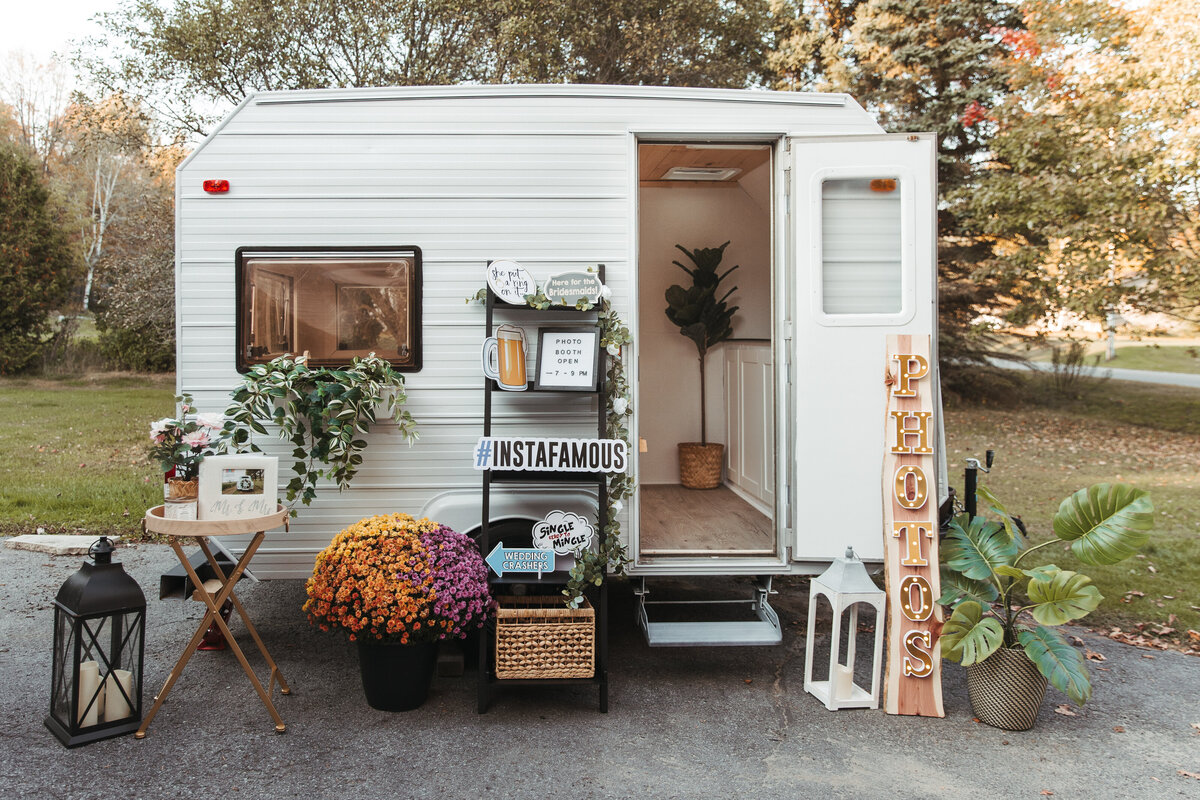 Camper Exterior -1