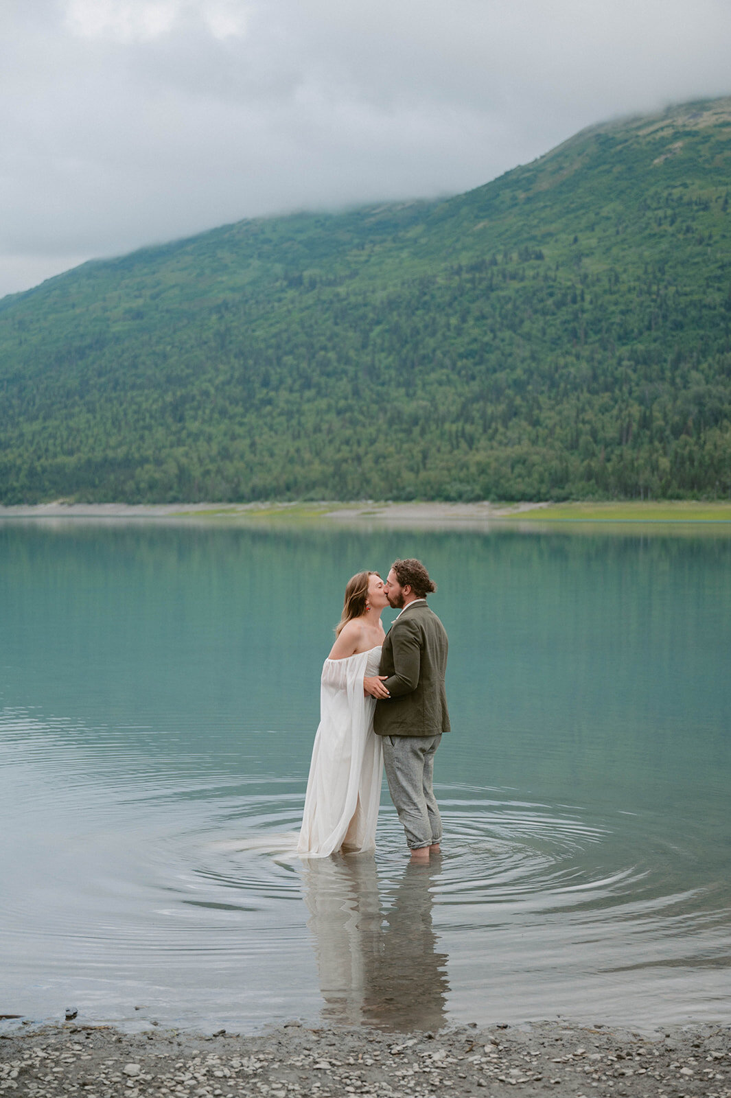 07-21-25_Daisy & Walker_Ekutna Lake_PRPLLC-193