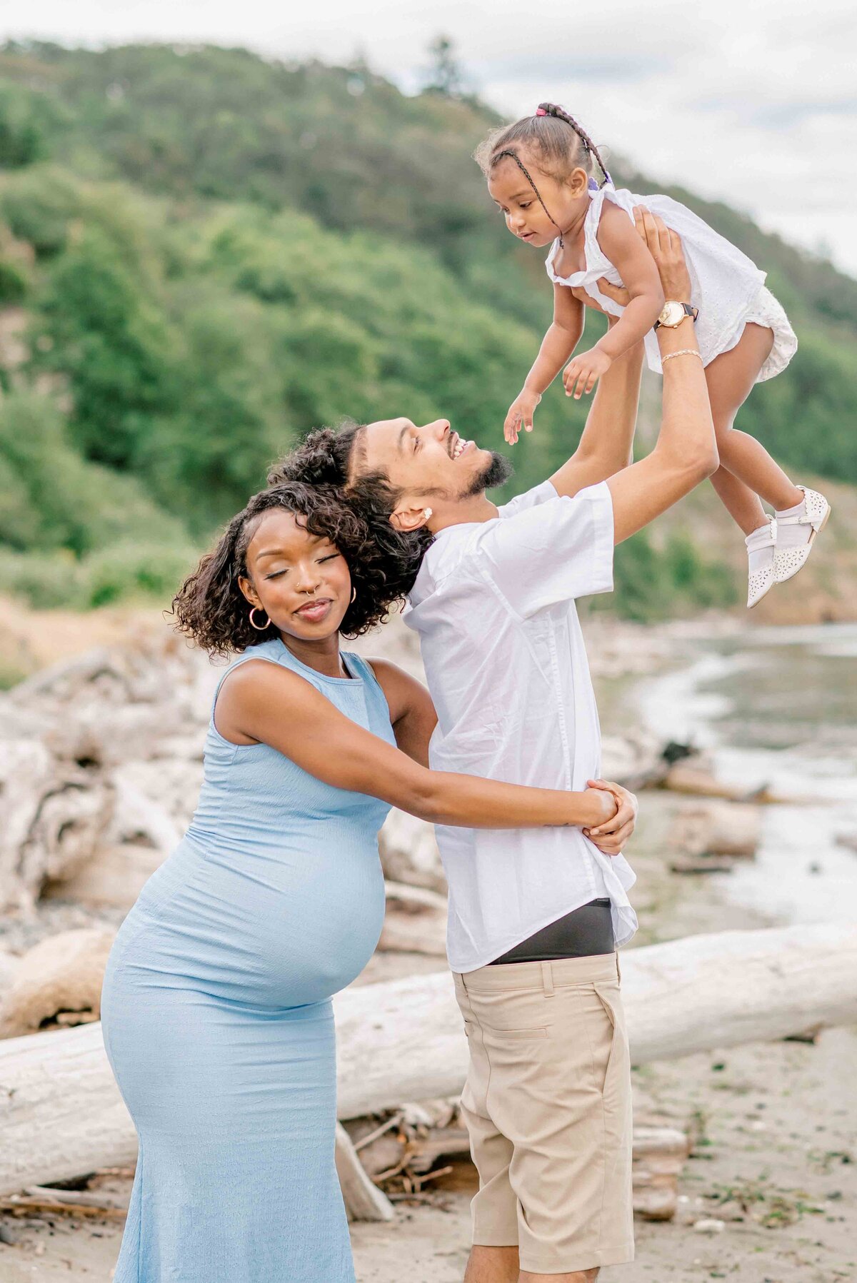 Maternity Photoshoot at Discovery Park-7925