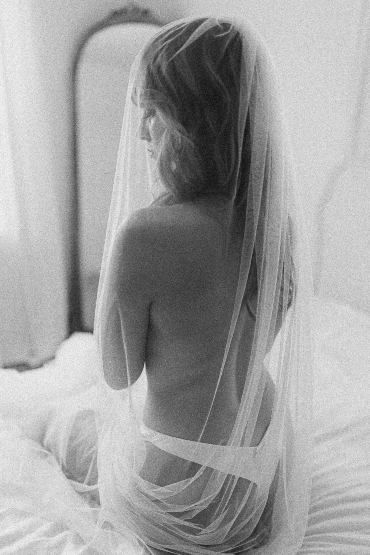 audra-jones-photography-virginia-fine-art-bridal-boudoir-bailey-94