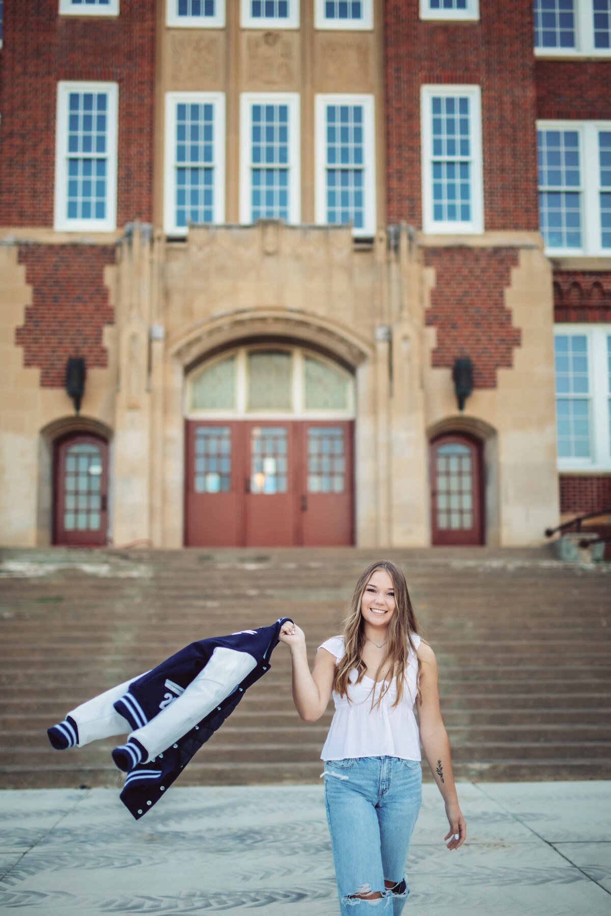 Skylar Senior 2025 - Aspen Creek Photography-78 copy