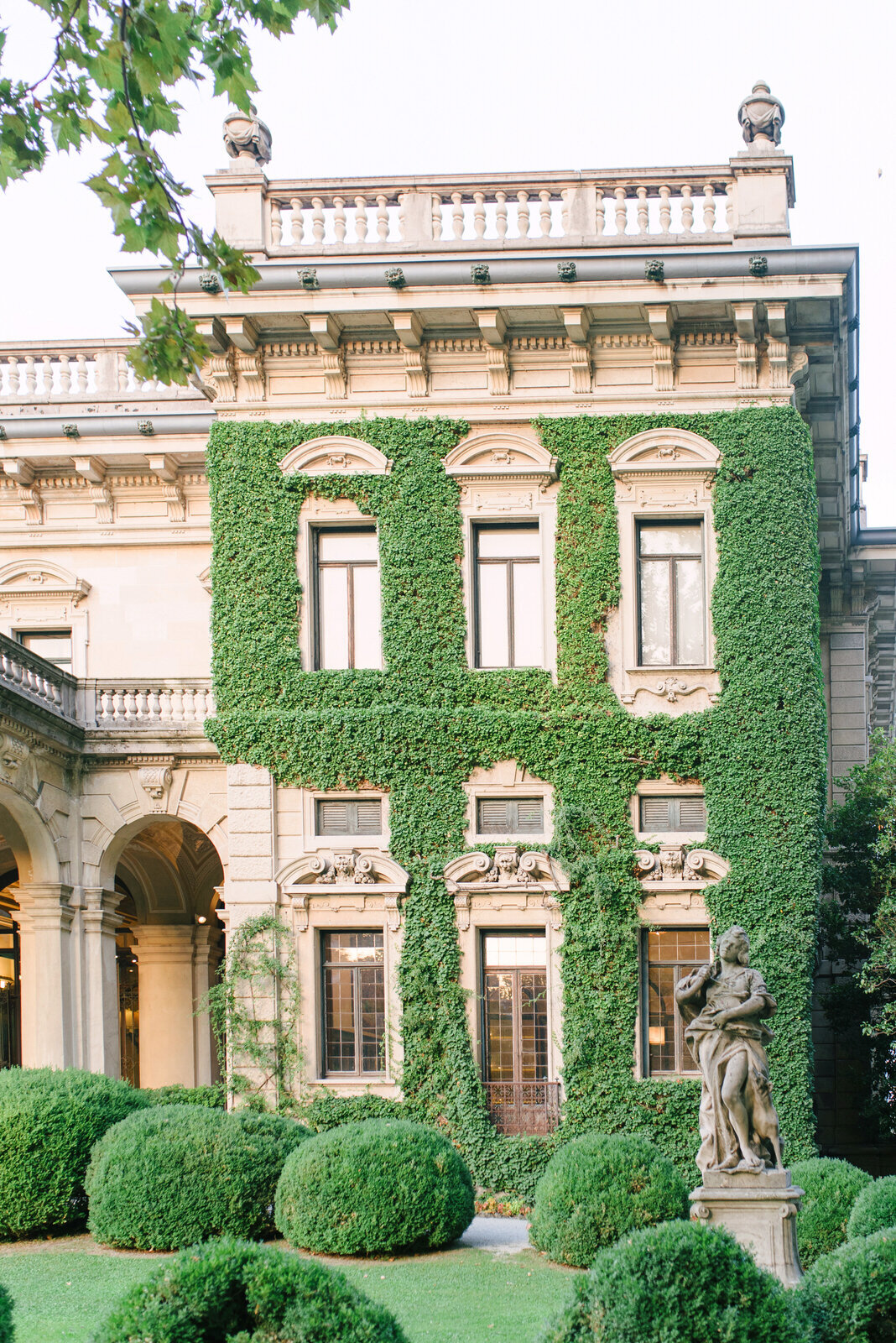 Top italian villa wedding como Villa erba