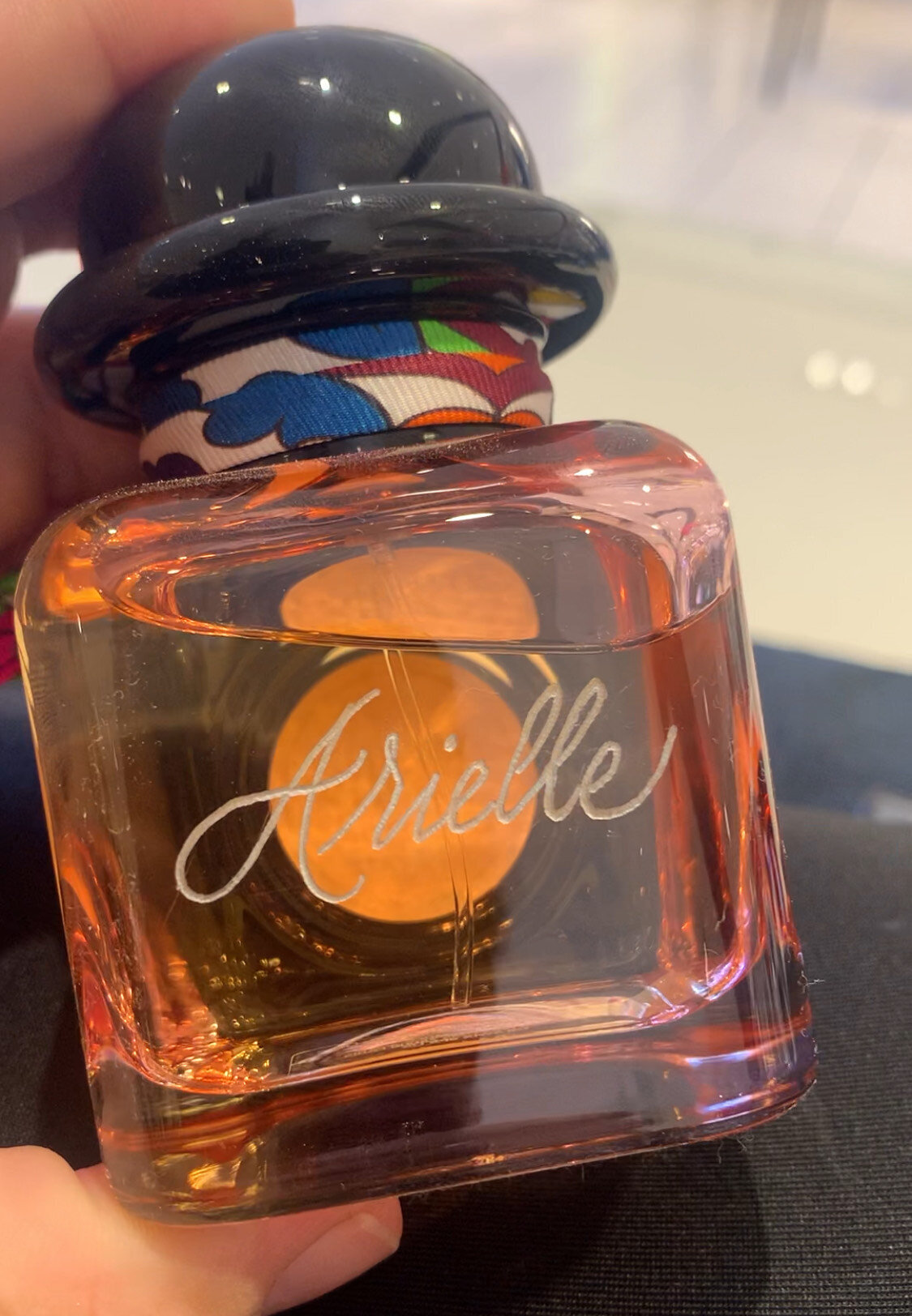 Francisca OToole, OC_Los Angeles Calligrapher, Engraver, Hermes, perfume, live event, brand activation. 