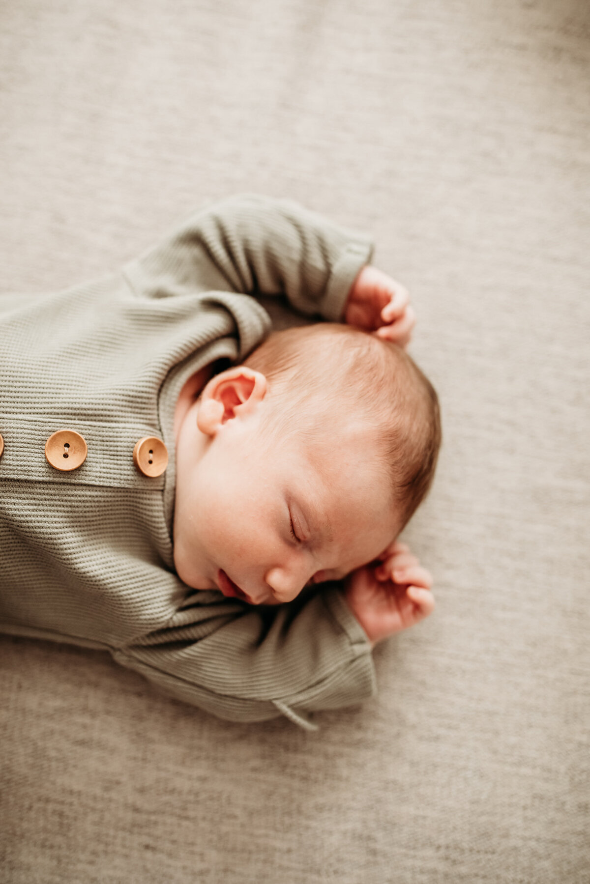 New_Hampshire_Lifestyle_Newborn_Photographer-34