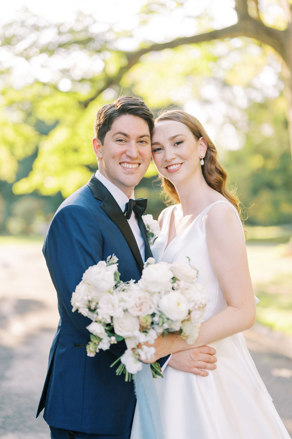 jaclyn-fisher-events-planning-romantic-riverfront-garden-wedding-in-philadelphia-47