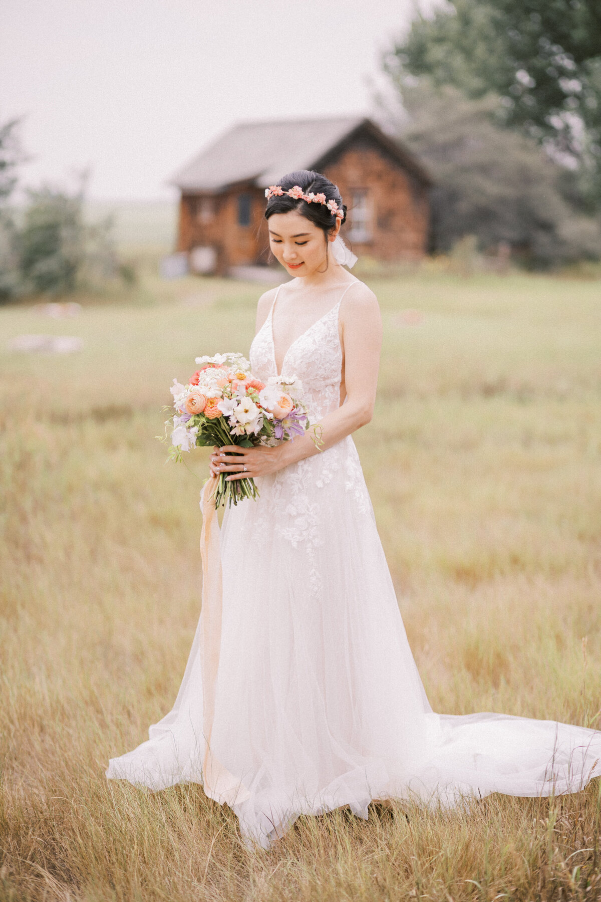floral-and-field-design-bespoke-wedding-floral-styling-calgary-alberta-yoon-taesuk-16