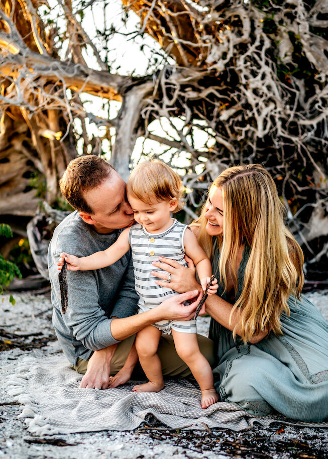 Fort-Myers-Naples-Family-Photographer-Chasing-Creative-27 (1)