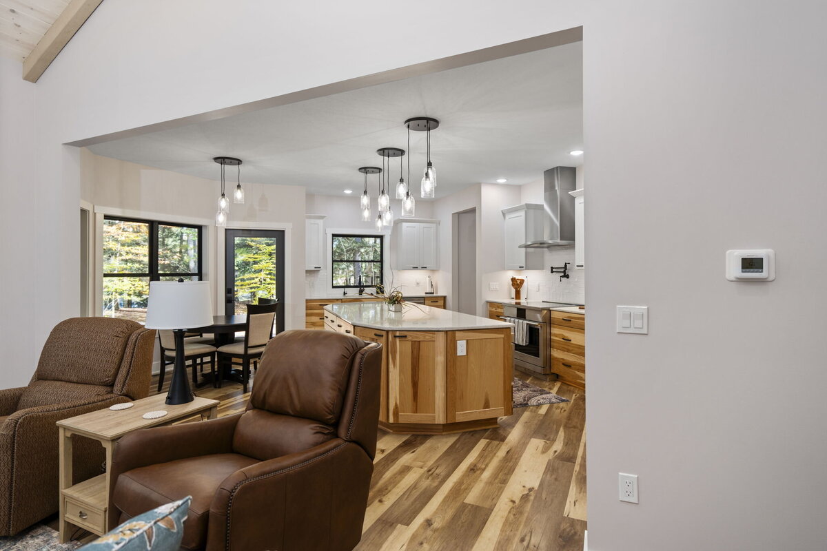 50-web-or-mls-JEL01930