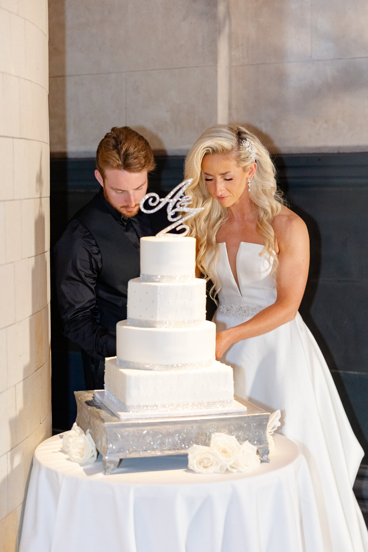 Cincinnati Art Museum Wedding Allegra and Zach-9955