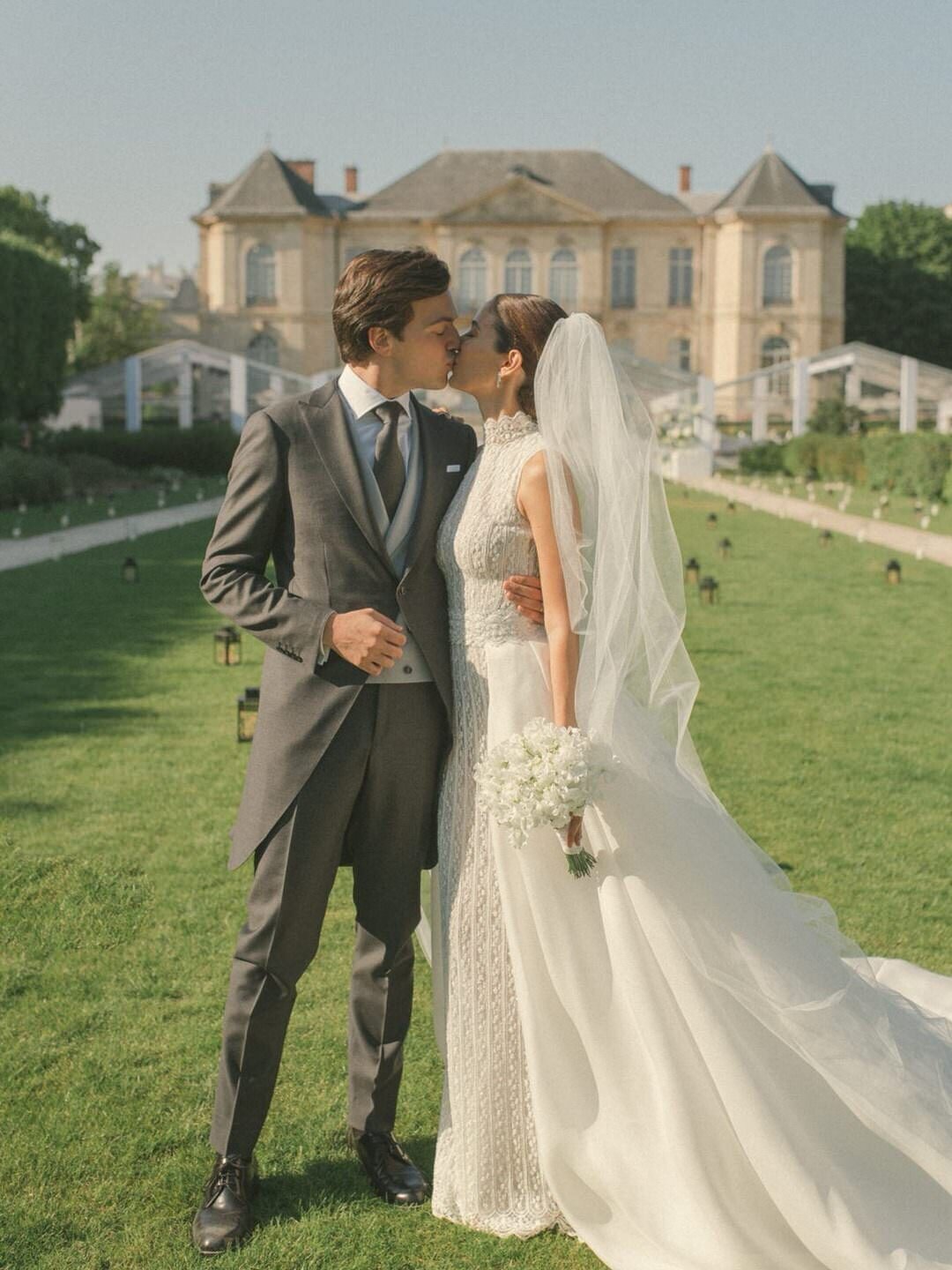 Paris Wedding Musee Rodin by Paris Destination Wedding Planner @alejandrapoupelevents  26