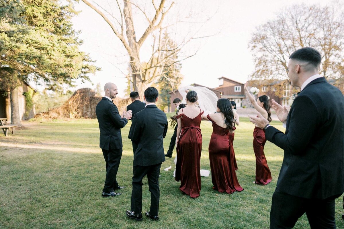 W11-Wedding-Photos-Caledon-Valley-Estate-Eleanor-and-Michael-2024-11-02-2500px-1165