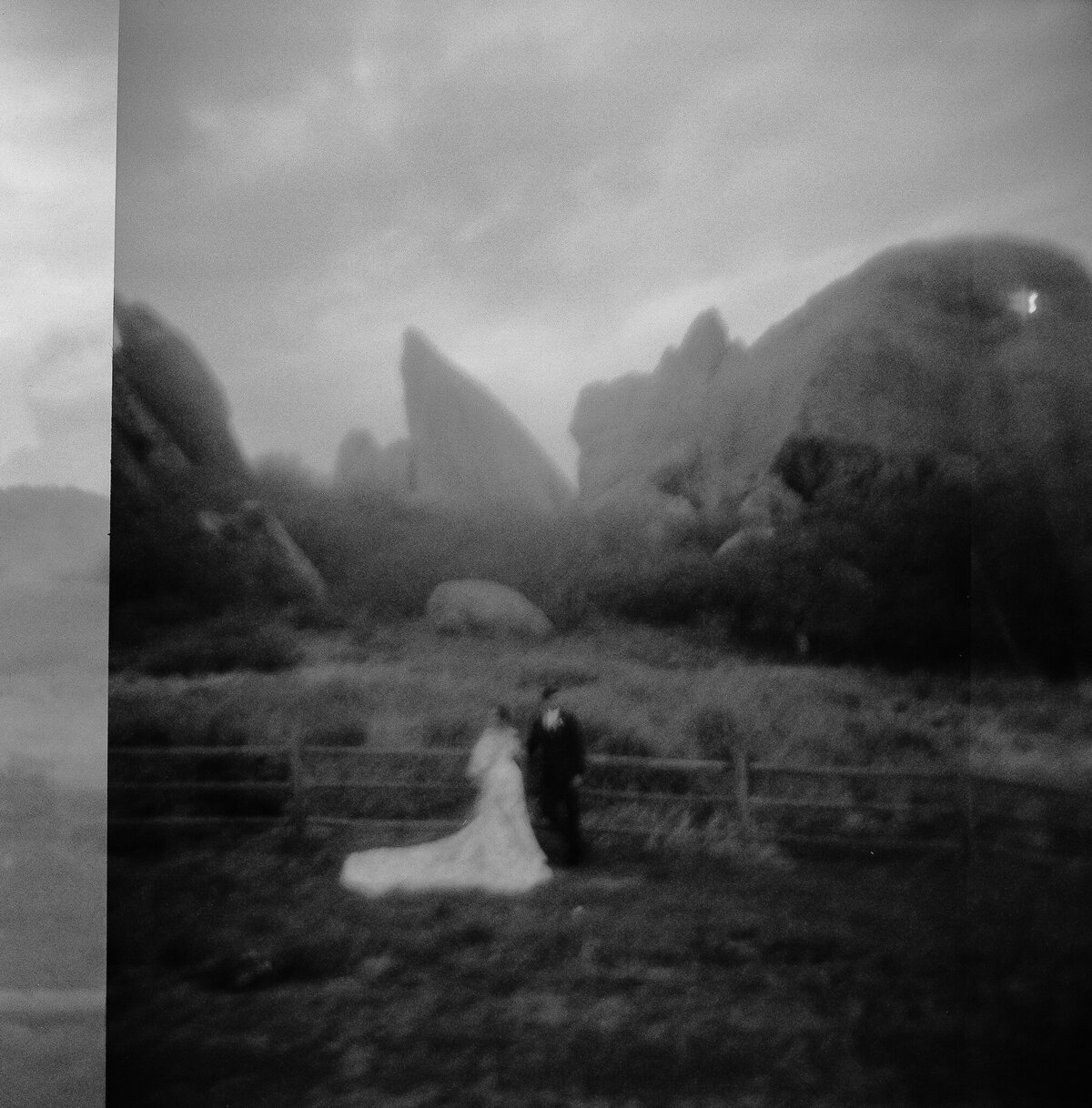 Emma&Tyler_Film_KiKiCreates-058