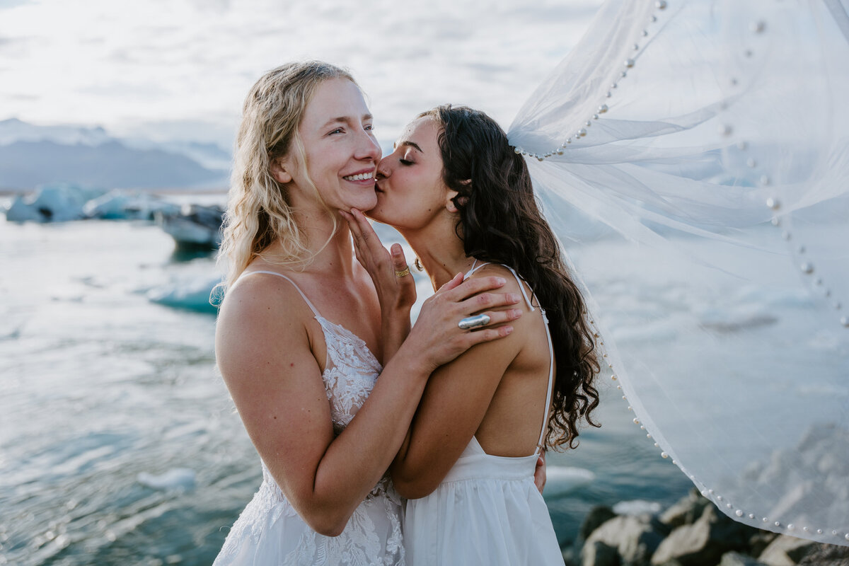 Diamond Beach Iceland Elopement