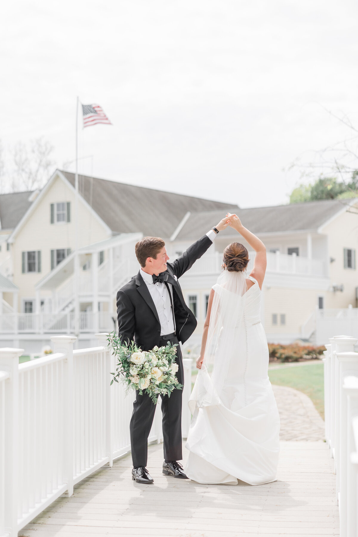 Oaks-Waterfront-Inn-Wedding-St-Michaels-MD-Wedding-Always-Avery-Photography-29