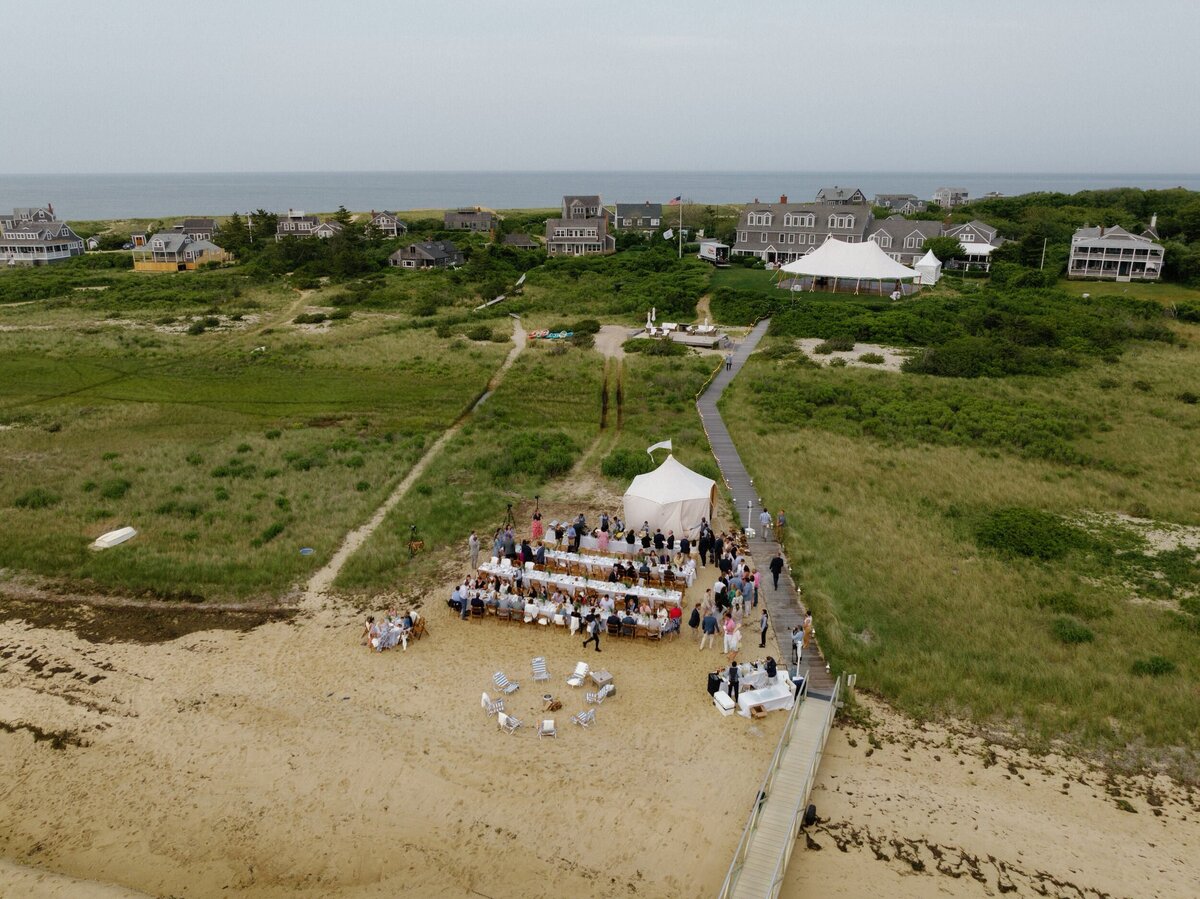 Wauwinet_Nantucket_Wedding_LevKuperman_021