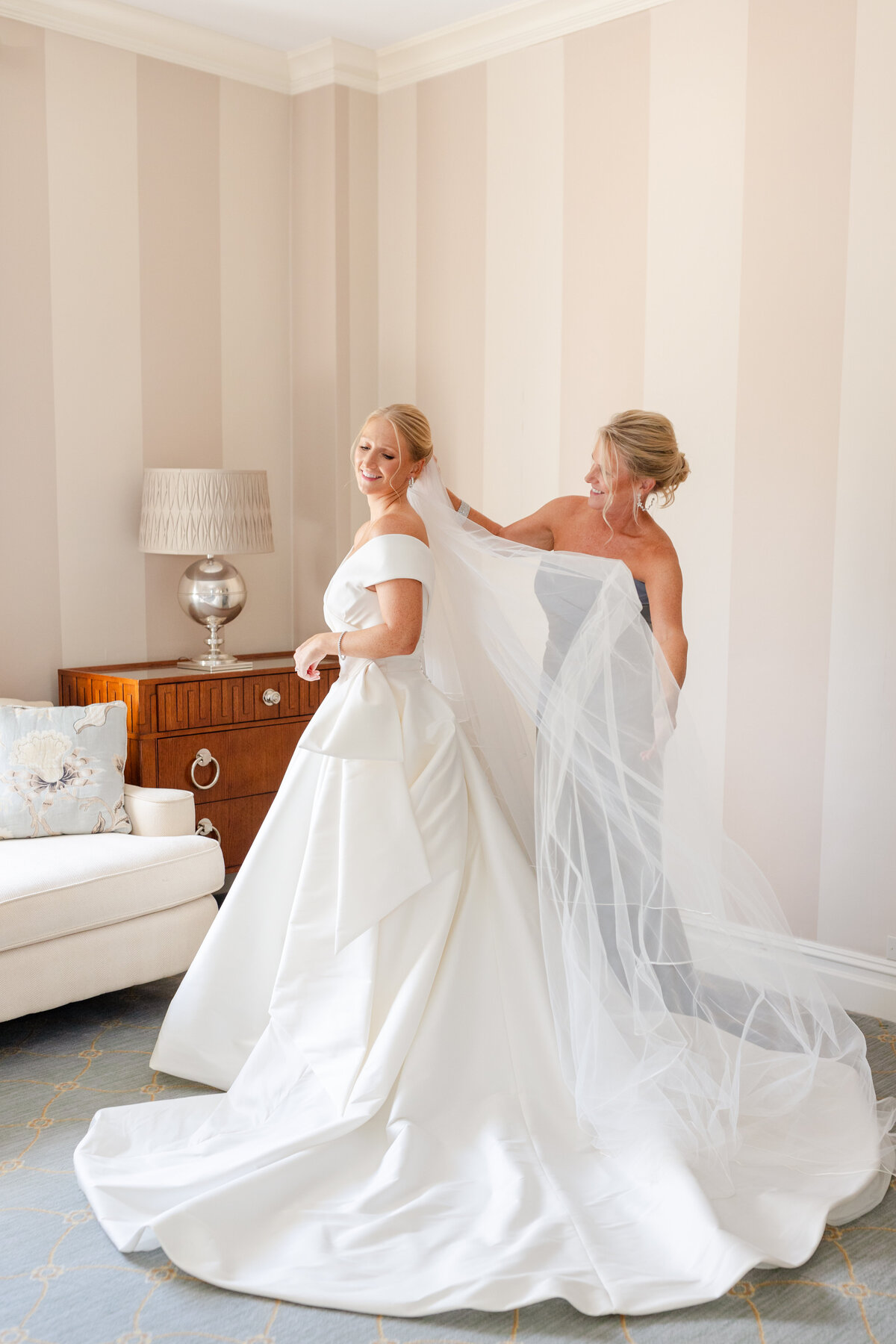 SSP-Sarah-Nicholas-Wedding-SneakPeek-8