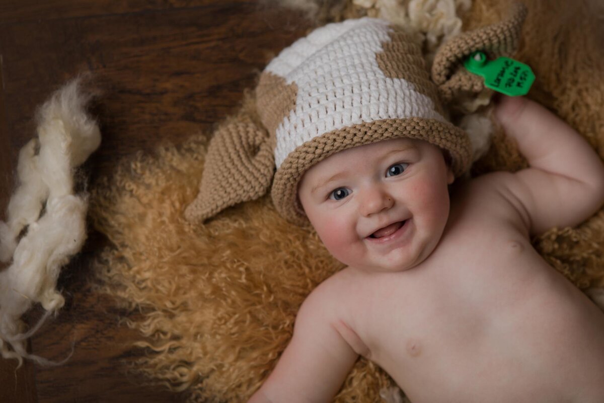 Laramie 6 month milestone photos-1014
