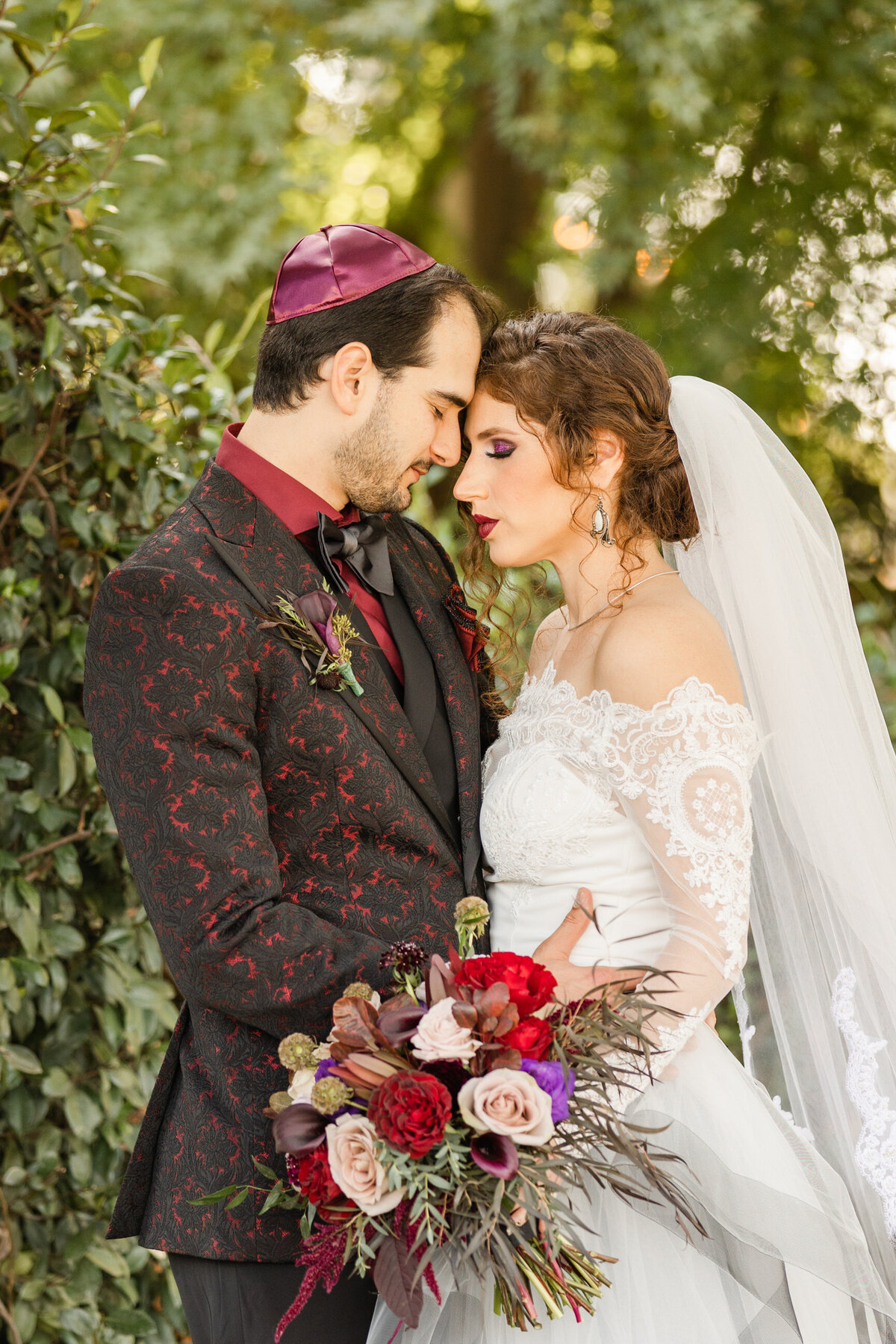 jew-wedding-couple-portraits