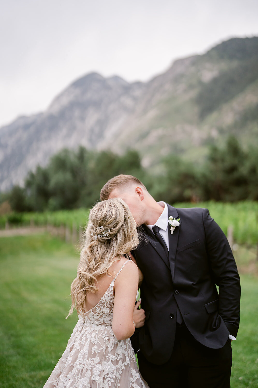 la-caille-summer-utah-mountain-wedding-pepper-nix-2112-2629