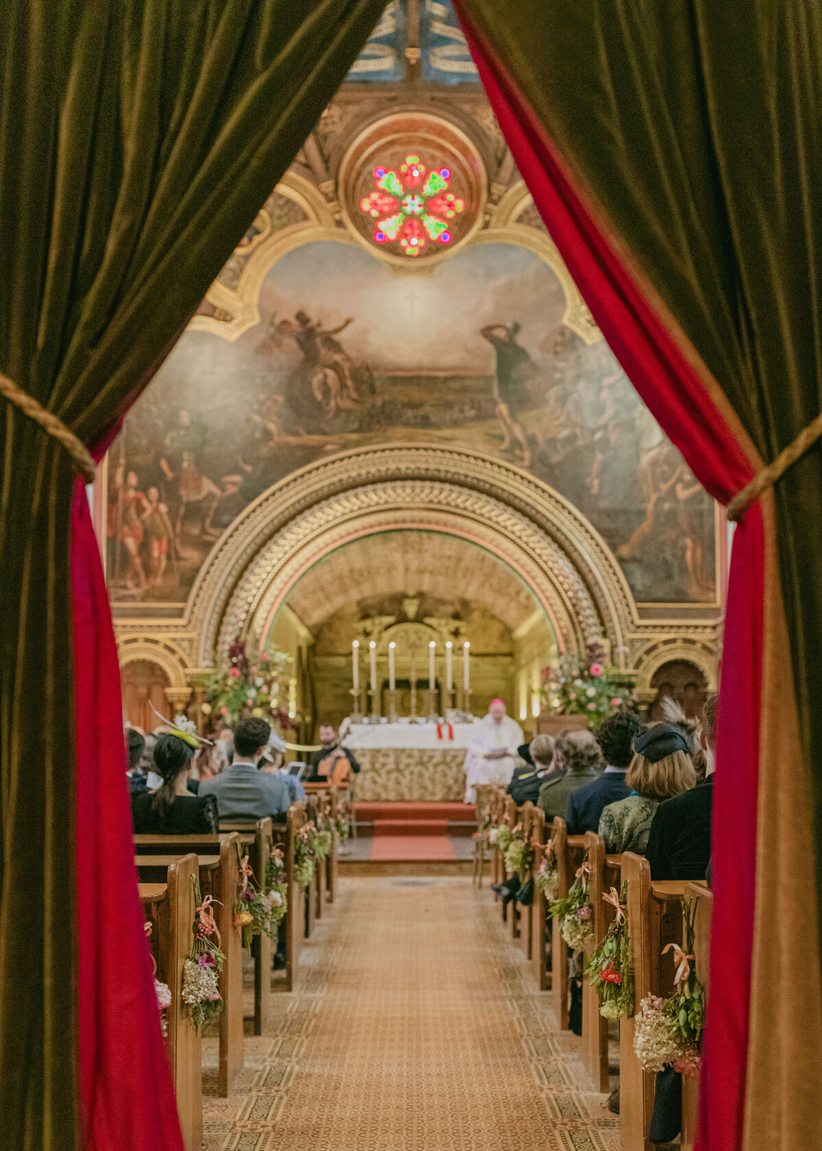 chloe-winstanley-weddings-scotland-murthly-chapel-ceremony