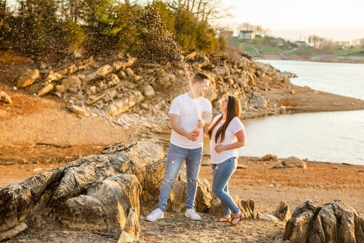 204-hellostephyoung.com_Haley+Connor-engagement-dandridge-tennesse-photogapher