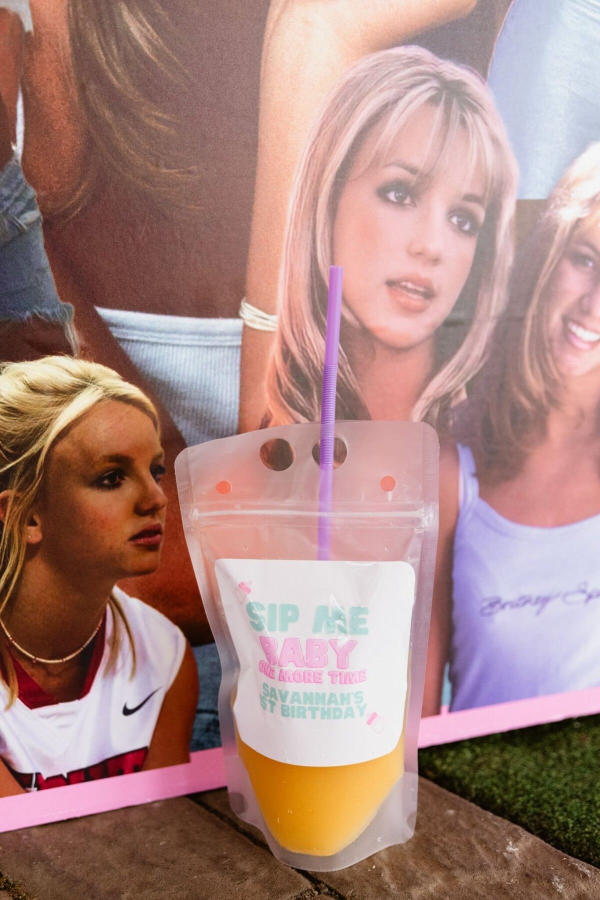 britney-spears-inspired-birthday-party-20