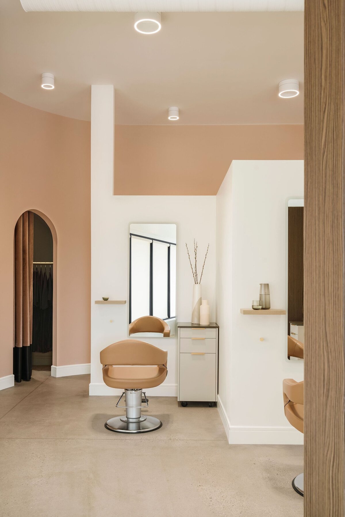 ChandraLaineDesign_SalonOlivine_22