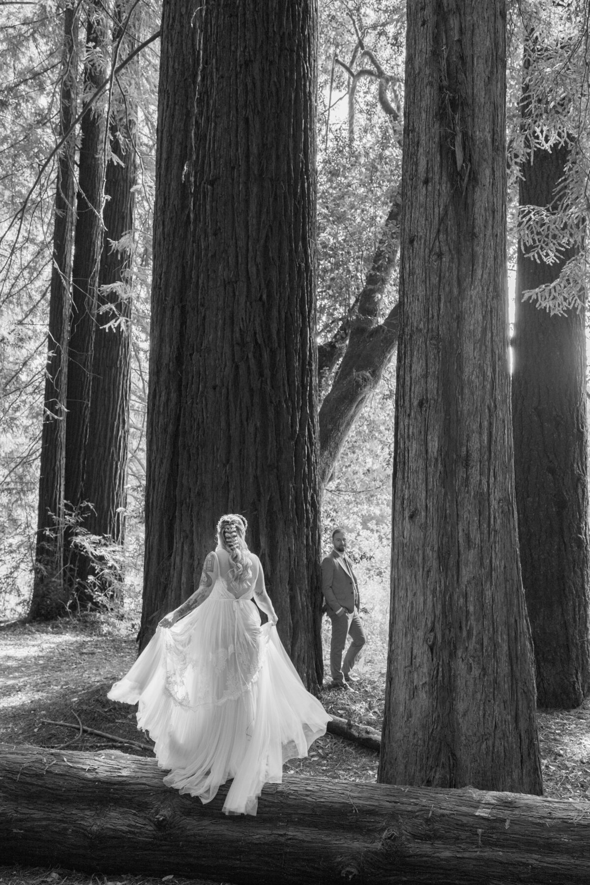 EMILY B. PHOTO CO. -- Brookings Elopement Photographer -- Secret Beach Elopement -- Redwoods Elopement