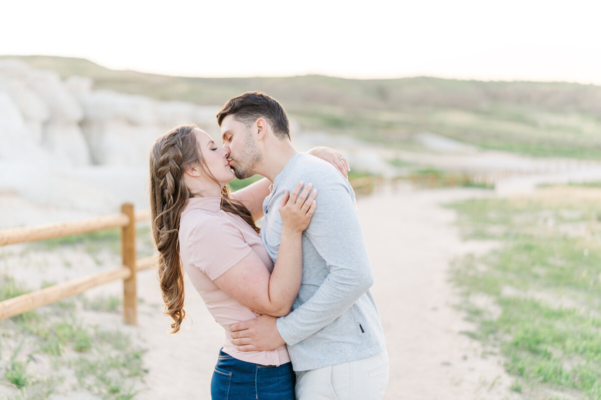 Paint Mines Interpretive Park El Paso Colorado Engagement Session Light and Airy Romantic Pictures Elena Spraguer Photography 0101