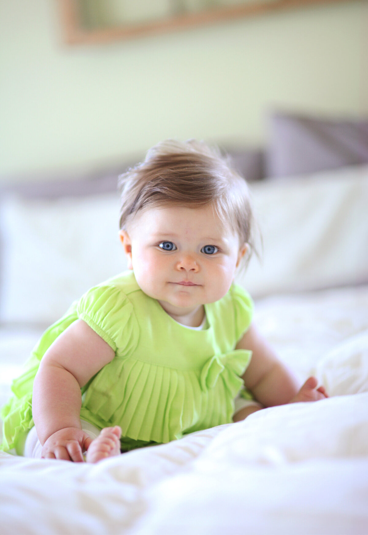 San Francisco Bay Area baby lifestyle photographer capturing quiet, heartfelt moments at home with new parents.