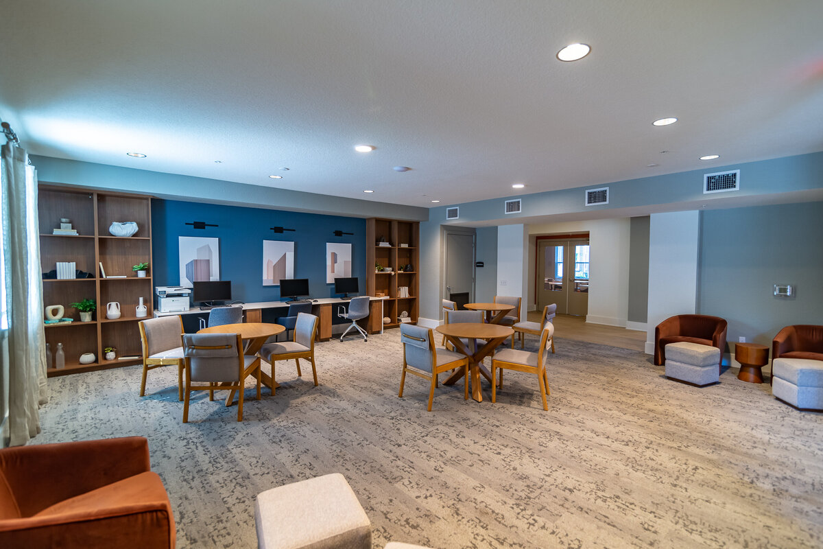 042324ROCHESTERPARK-55